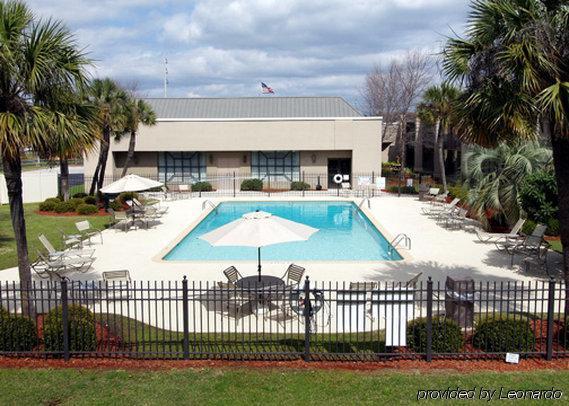 Clarion Inn & Suites Dothan South Facilidades foto